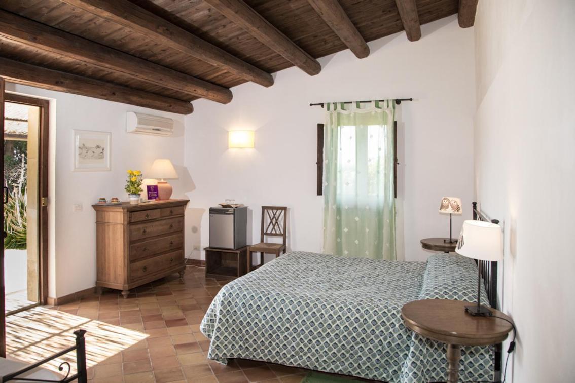 Pozzo Di Mazza Villa Syrakusa Exteriör bild